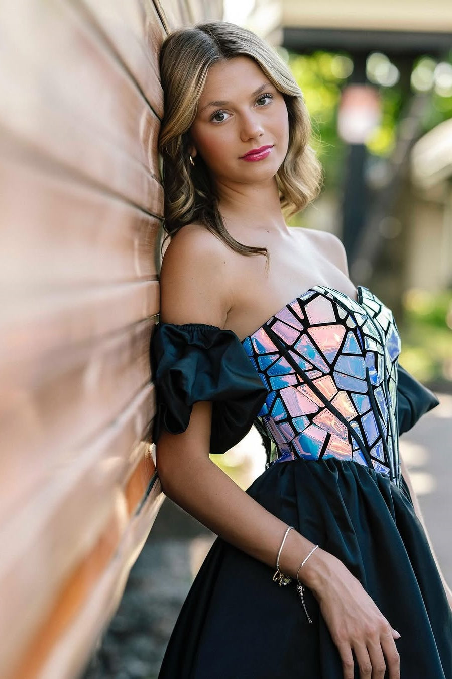 Dressystars Black Sweetheart Neck Homecoming Dress A Line Short Cocktail Dress with Sleeves