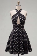 Dressystars Black & White Polka Dot Halter Keyhole A-Line Short Homecoming Dress