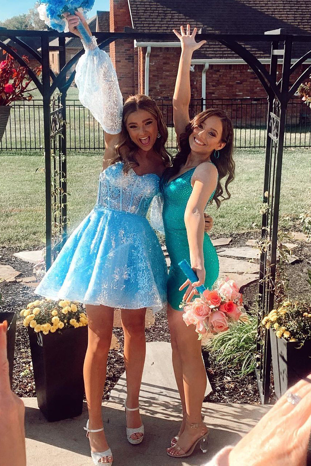 Dressystars Blue Sweetheart A-Line Short Homecoming Dress with Sleeves