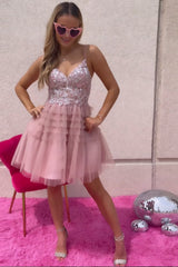 Dressystars Blush Homecoming Dress A-Line Spaghetti Straps Tulle Short Prom Dress with Lace