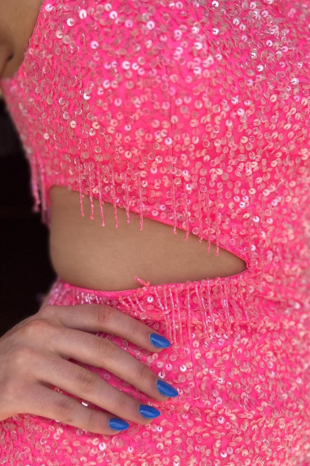 Dressystars Champagne Homecoming Dress Sequined Cut Out Tight Short Prom Dress with Fringes