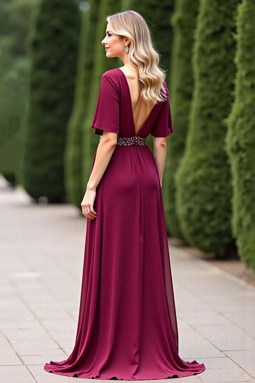 Dressystars Chiffon V-Neck Burgundy Wedding Guest Dress Formal Dress With Beading