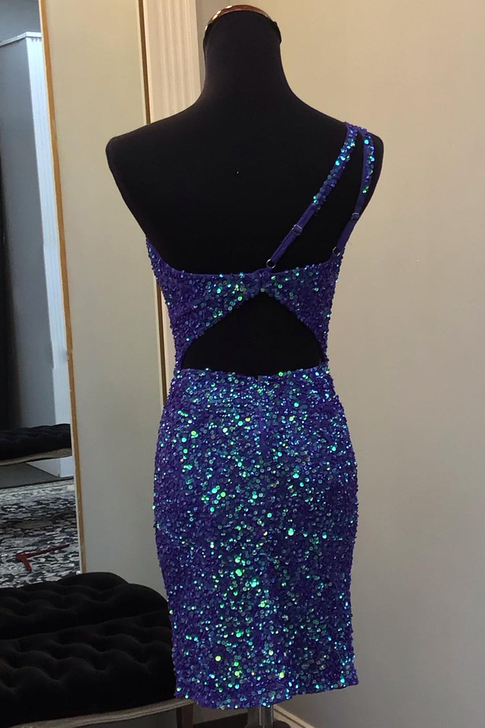 Dressystars Dark Blue Homecoming Dress Sequin Open Back Tight Short Prom Dress