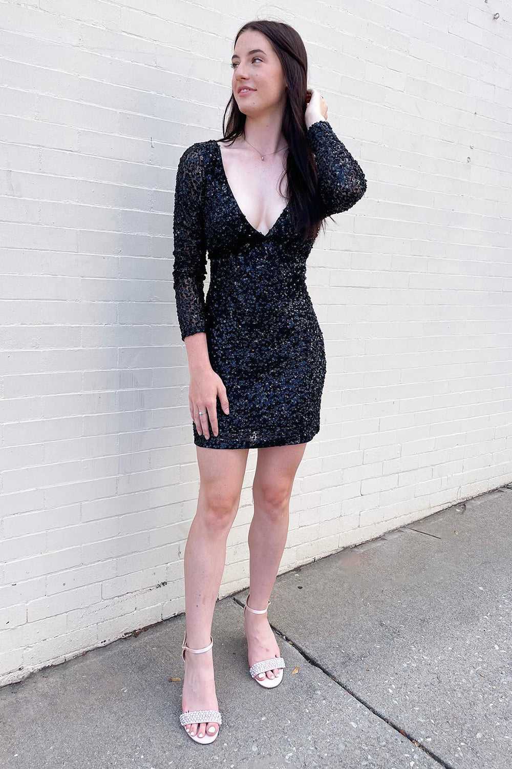 Dressystars Fuchsia Homecoming Dress Long Sleeves Tight Short Sequin Prom Dress