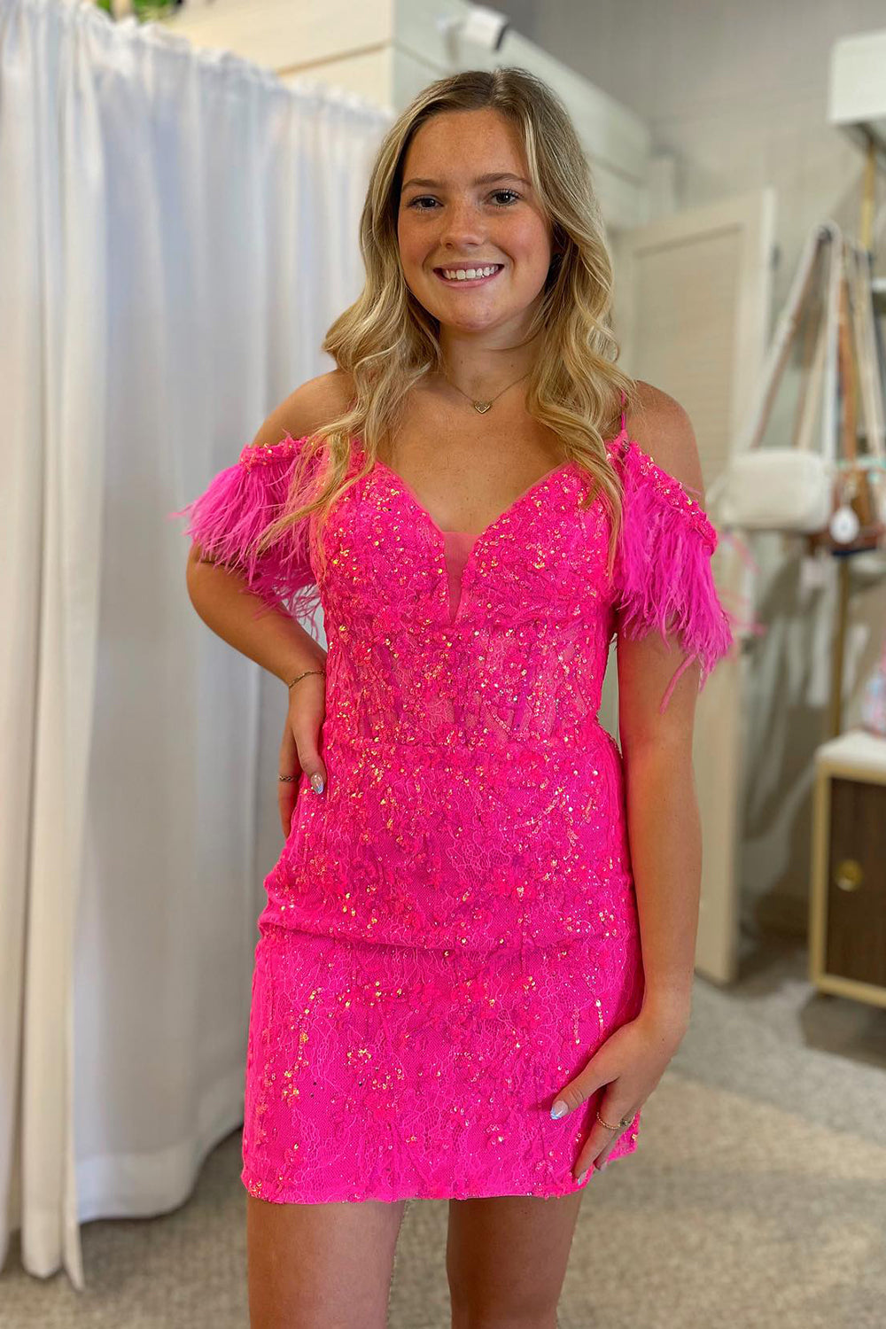 Dressystars Fuchsia Homecoming Dress Sequin Lace Tight Short Prom Dress with Feathers