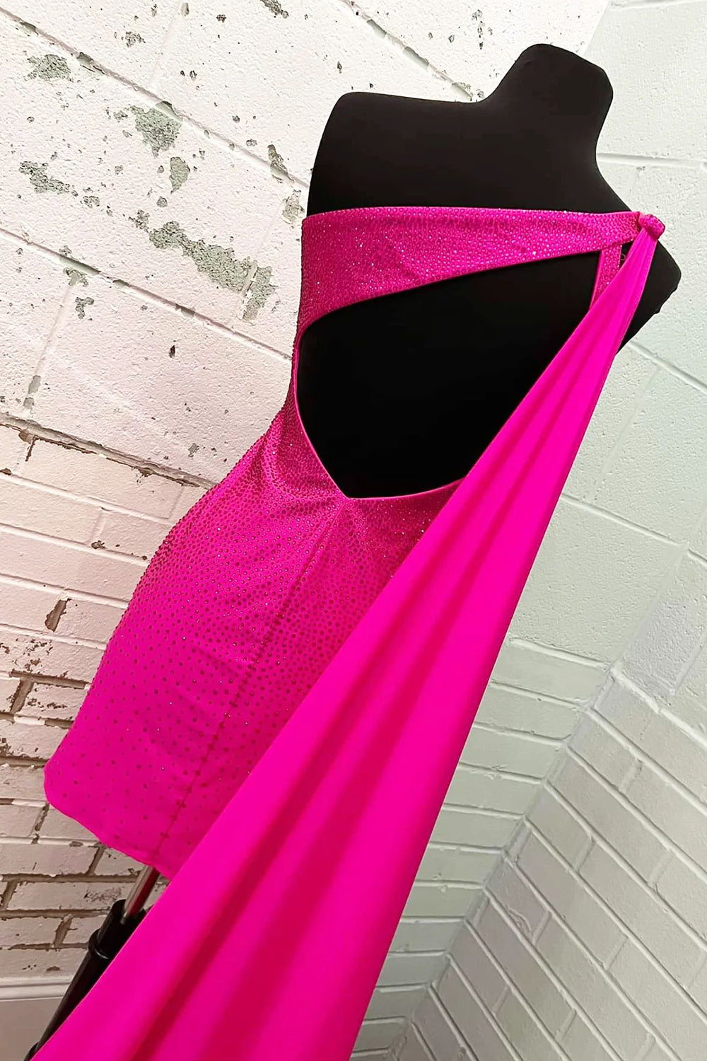 Dressystars Fuchsia Homecoming Dress Sequin One Shoulder Watteau Train Tight Prom Dress