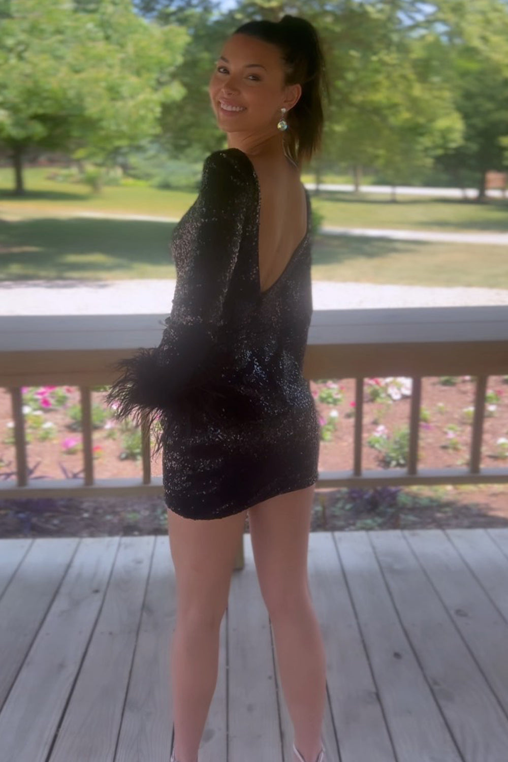 Dressystars Fuchsia Homecoming Dress Sequined Long Sleeves Tight Short Prom Dress with Feathers