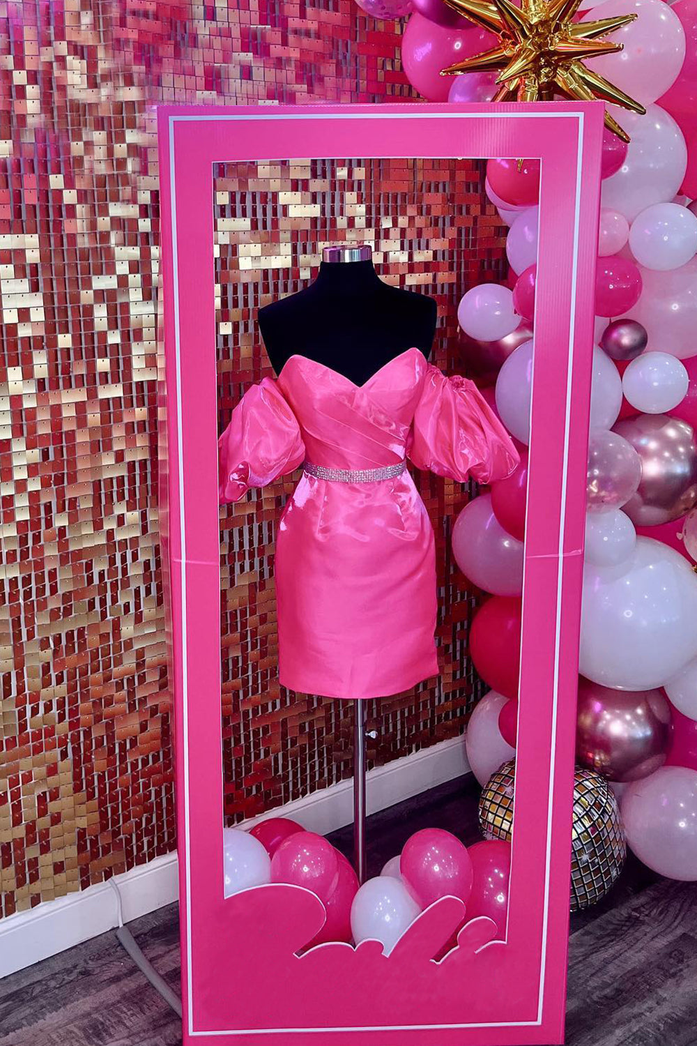 Dressystars Fuchsia Homecoming Dress Sequined Sweetheart Tight Short Prom Dress