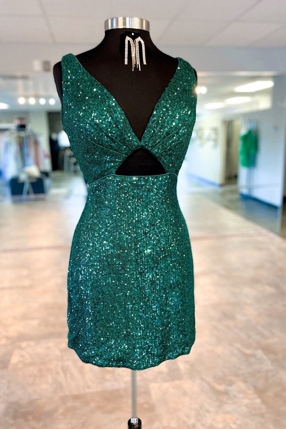 Dressystars Fuchsia Homecoming Dress Sequined Tight Short Prom Dress with Fringes