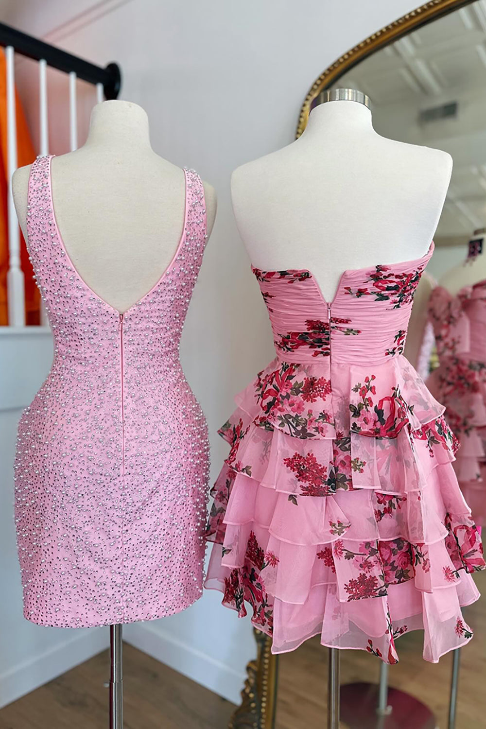 Dressystars Fuchsia Tight Homecoming Dresses V Neck Short Cocktail Dresses With Beading