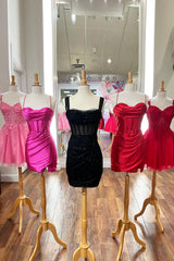 Dressystars Glitter Black Homecoming Dress Corset Sequin Off the Shoulder Tight Short Prom Dress