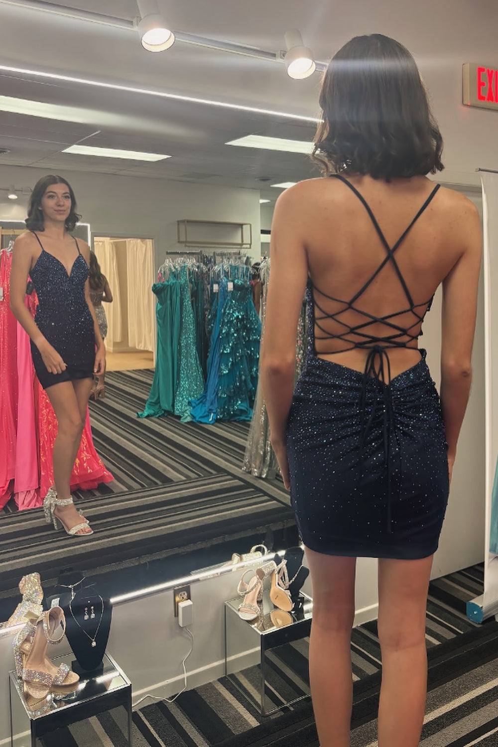 Dressystars Glitter Black Homecoming Dress Spaghetti Straps Sequin Backless Tight Prom Dress