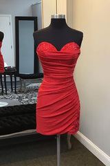 Dressystars Glitter Red Homecoming Dress Sweetheart Tight Short Prom Dress with Appliques