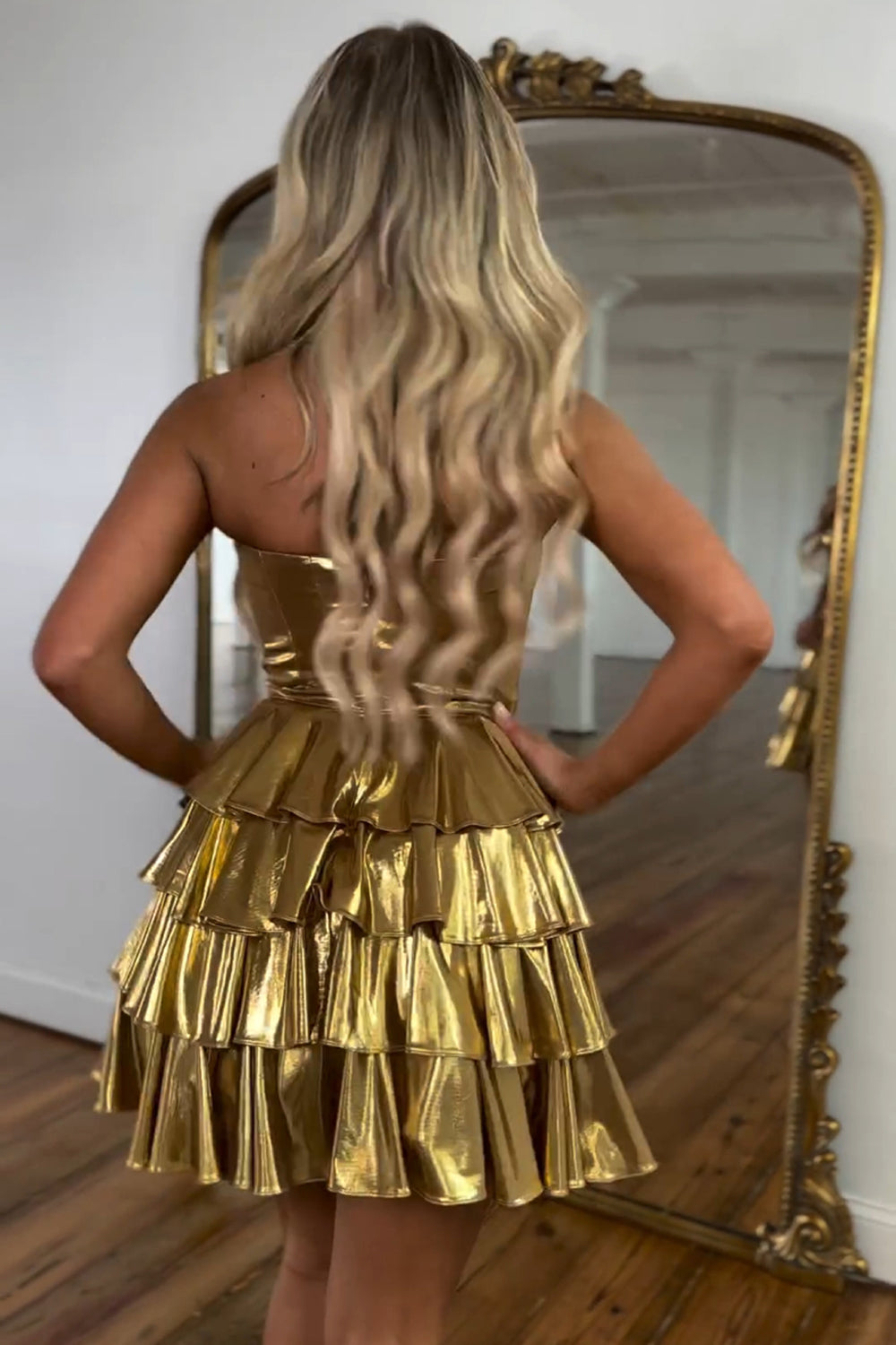Dressystars Golden Homecoming Dress A Line Corset Short Prom Dress With Ruffles