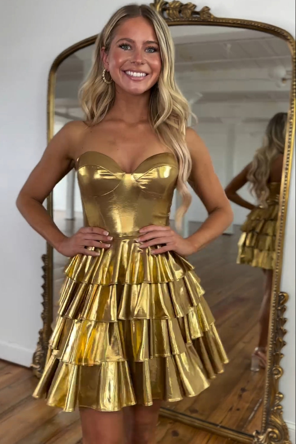 Dressystars Golden Homecoming Dress A Line Corset Short Prom Dress With Ruffles