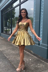 Dressystars Golden Homecoming Dress A Line Halter Short Prom Dress