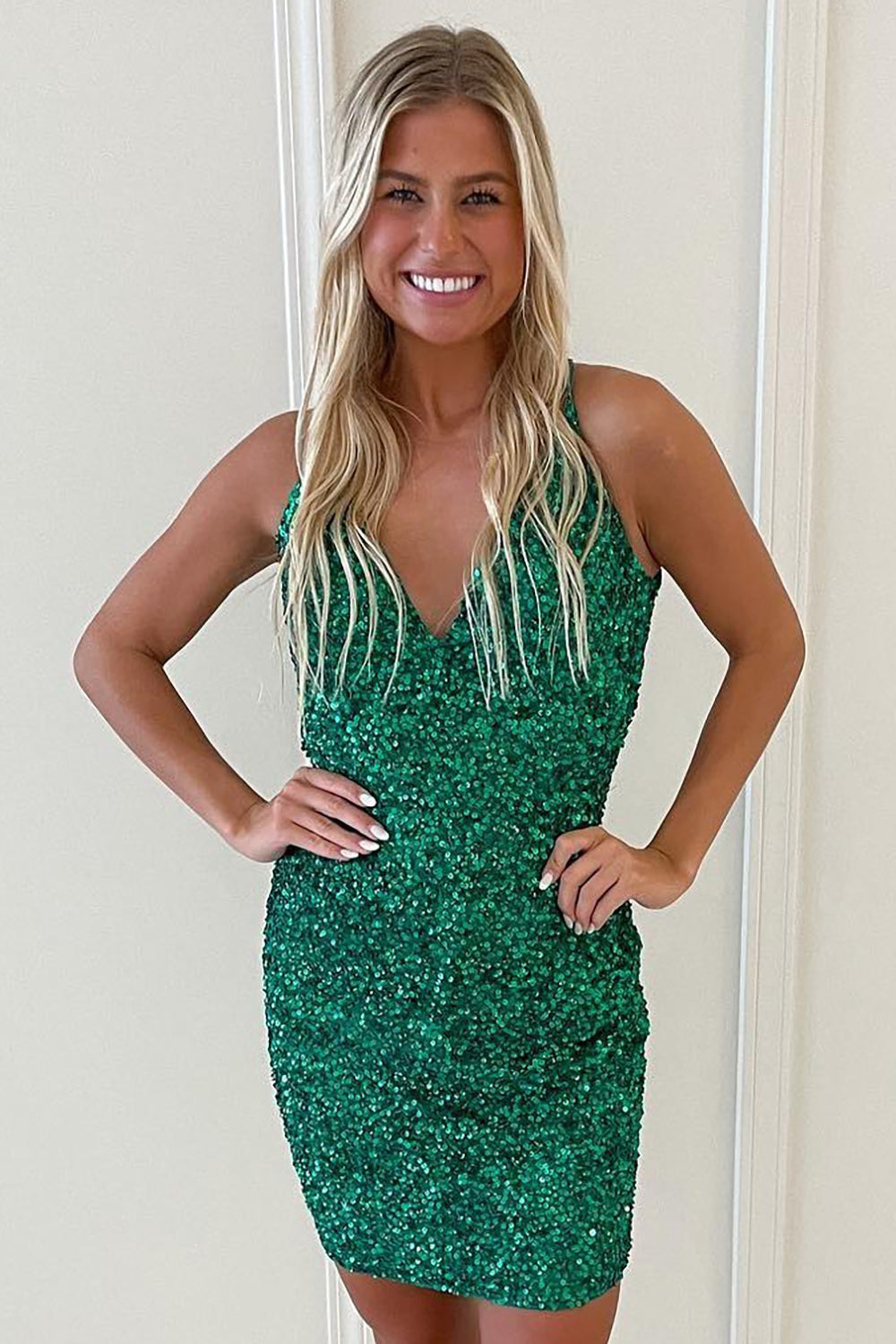 Dressystars Green Homecoming Dress Backless Spaghetti Straps Tight Short Prom Dress