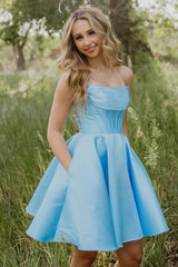 Dressystars Light Blue Short Corset Strapless Homecoming Dress with Pockets