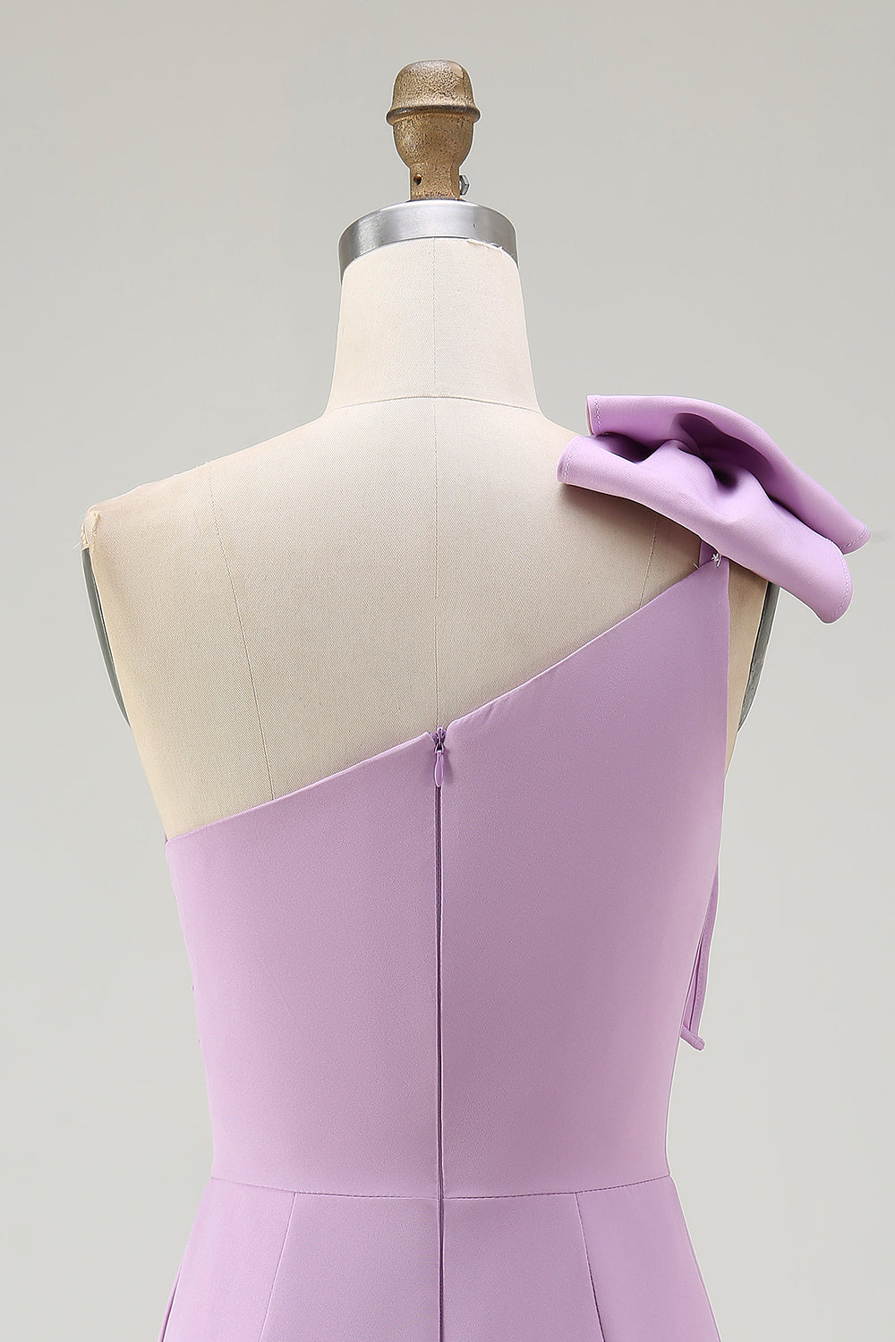 Dressystars Lilac Satin One Shoulder Ruched Short Tight Homecoming Dress with Bow