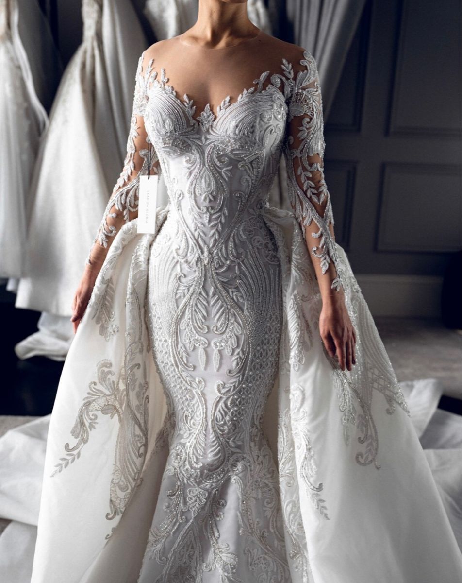 Dressystars Long Sleeve Wedding Dress Ivory Mermaid Crew Neck Bridal Gown with Detachable Train