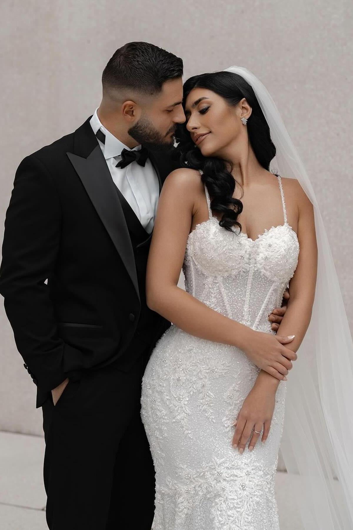 Dressystars Mermaid Lace Spaghetti Straps Sleeveless White Wedding Dress Bridal Gown With Appliques