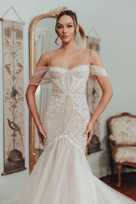 Dressystars Mermaid Off The Shoulder Spaghetti Strap Sleeveless Lace Tulle Bridal Gown With Appliques