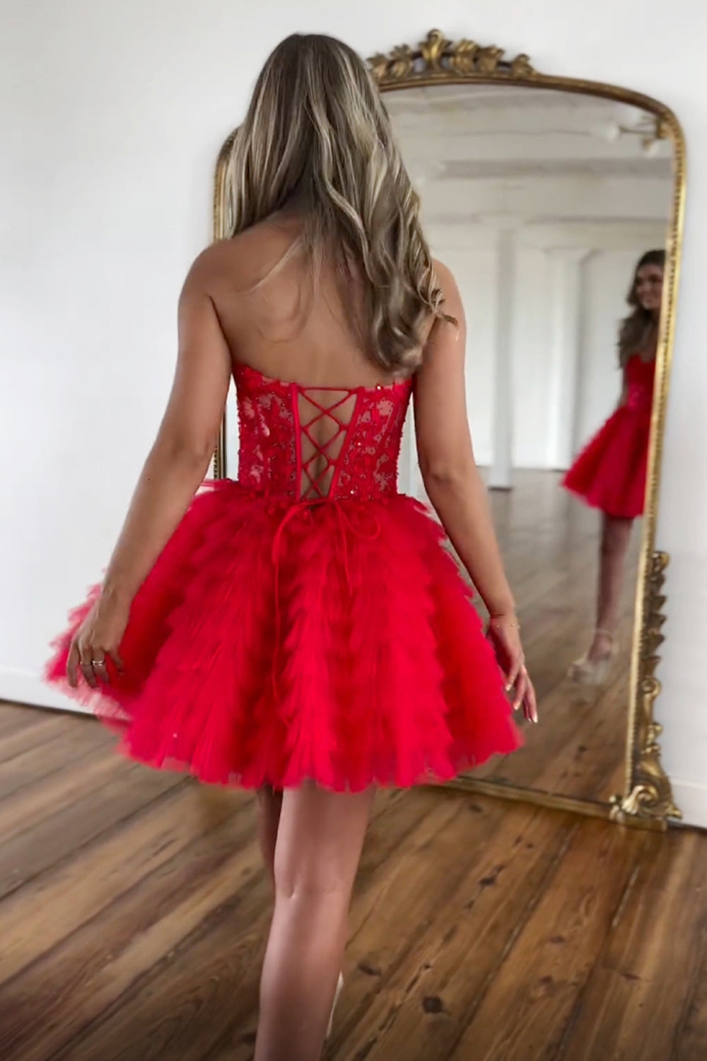 Dressystars Pink Homecoming Dress A Line Strapless Tiered Short Prom Dress With Appliques