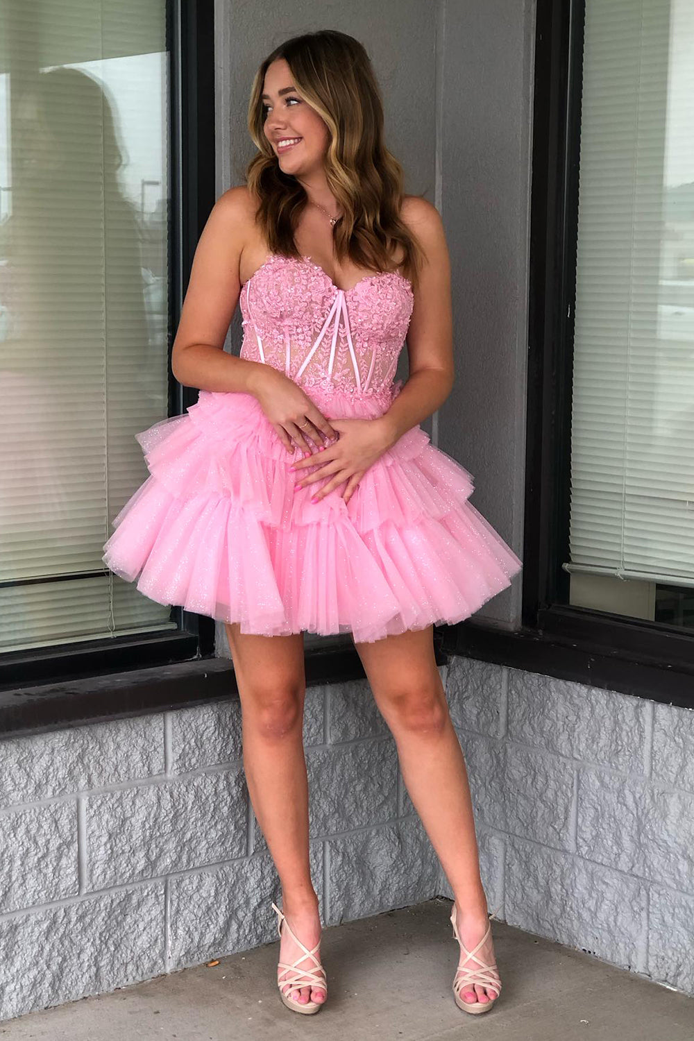 Dressystars Pink Homecoming Dress Corset Tiered Short A-Line Tulle Prom Dress with Lace
