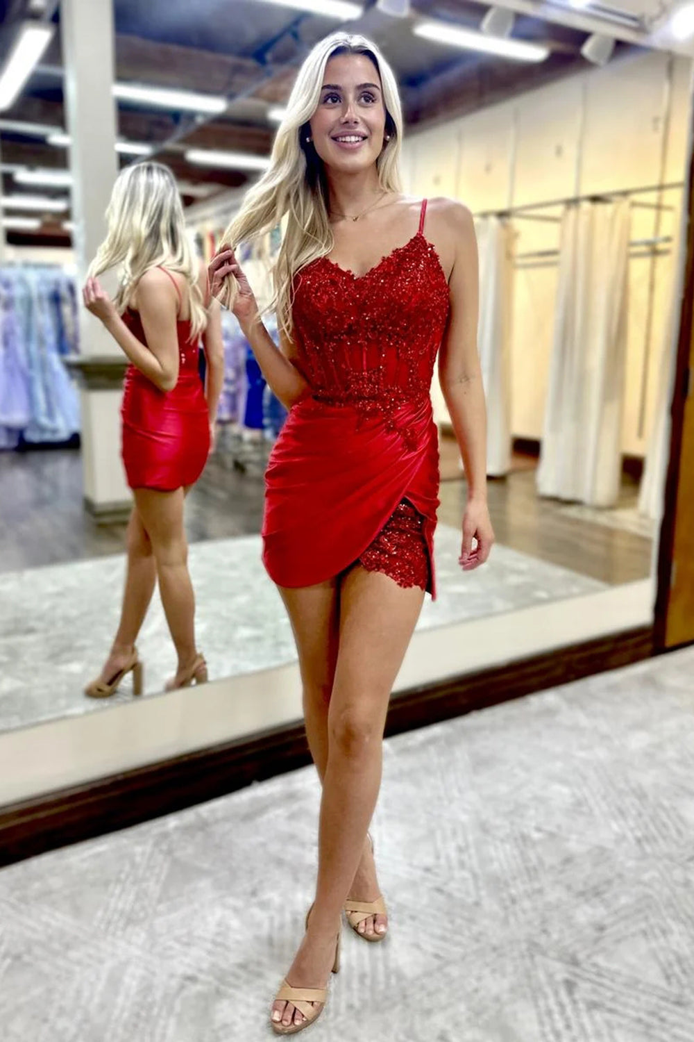 Dressystars Red Homecoming Dress Corset Tight Short Corset Prom Dress with Lace
