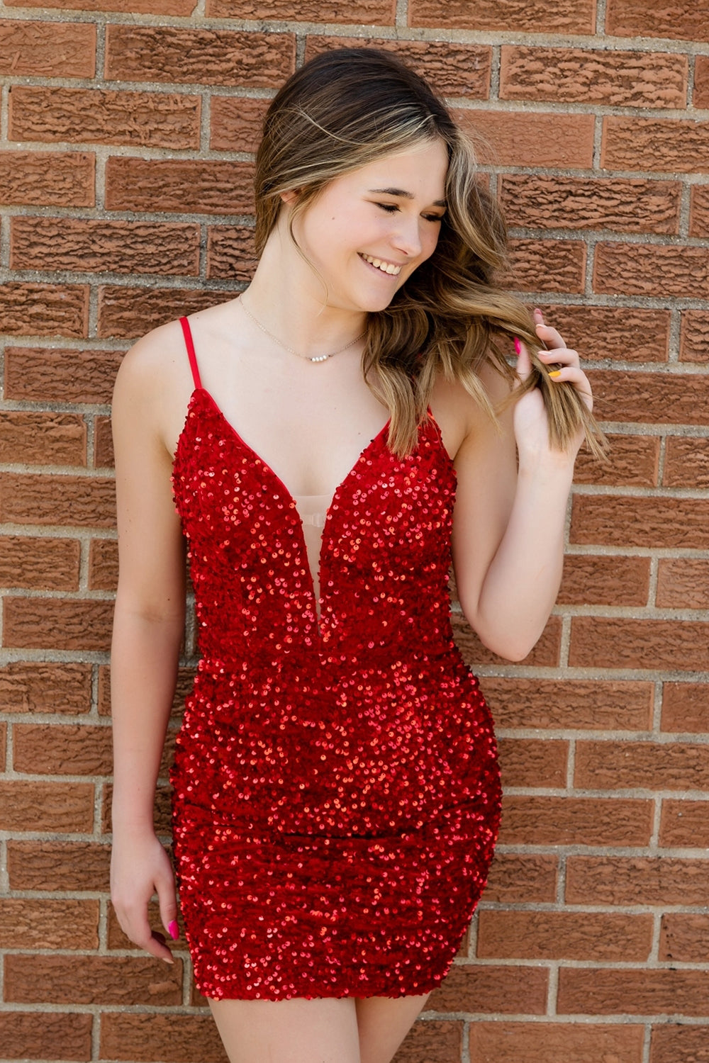 Dressystars Red Homecoming Dress Sequin Sleeveless Tight Short Prom Dress