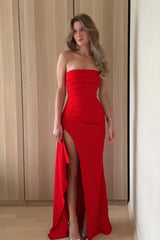 Dressystars Red Strapless Ruched Strapless Long Mermaid Prom Dress With High Slit Formal Evening Gown