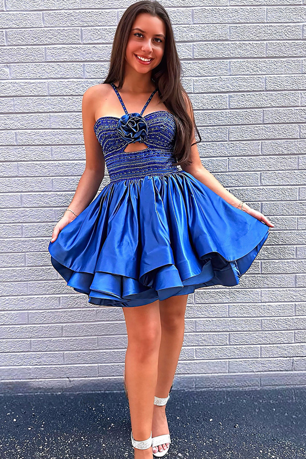 Dressystars Royal Blue Ruffled Homecoming Dresses Halter Beaded Short Cocktail Dresses With 3D Flower