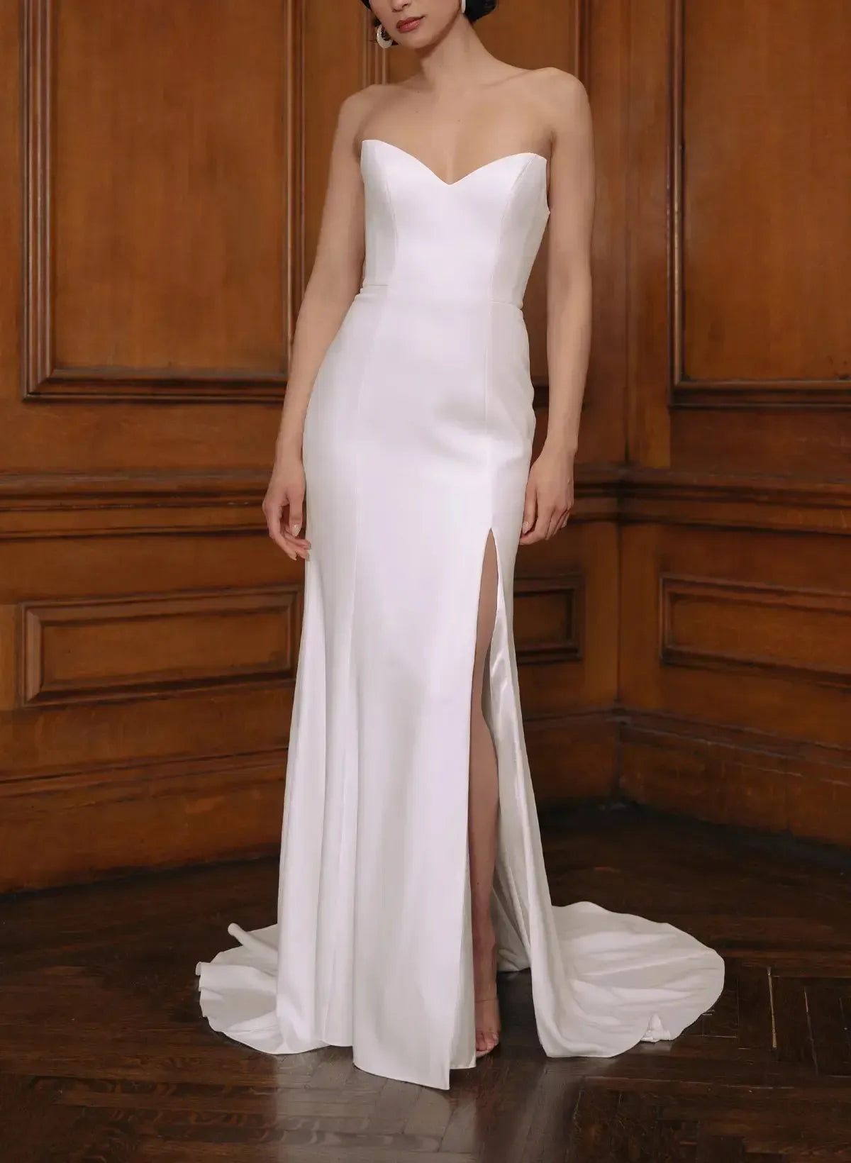 Dressystars Sheath Column Sweetheart Sleeveless Court Train Chiffon Satin Wedding Dress with High Slit