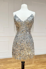 Dressystars Silver Homecoming Dress Sequin Fringed Tight Short Prom Dress