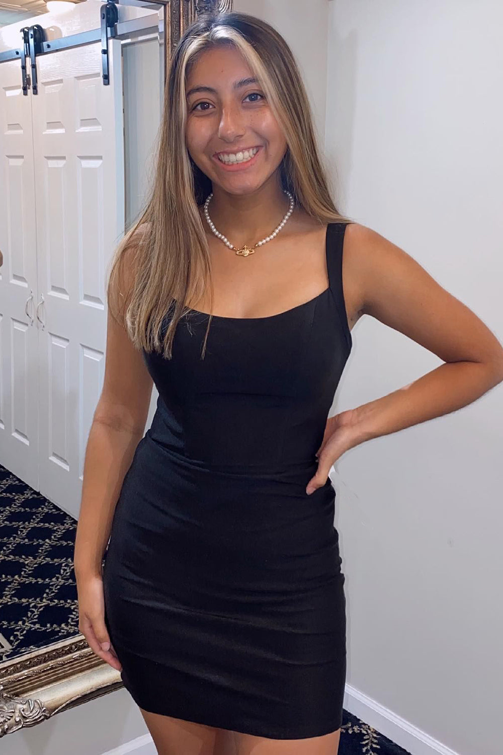 Dressystars Simple Black Homecoming Dress Lace-Up Back Tight Prom Dress
