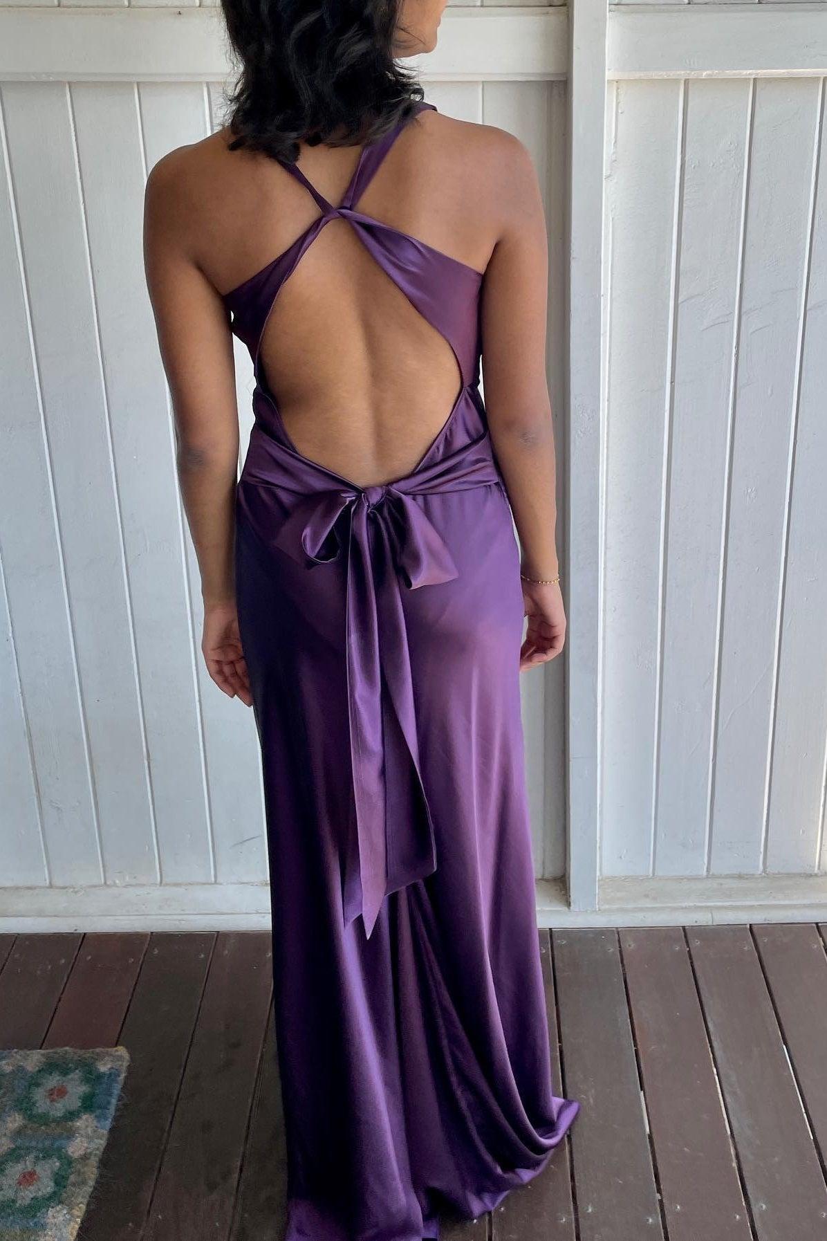 Dressystars Stylish Sheath V Neck Green Long Party Dress With Open Back Bowknot Formal Evening Gown