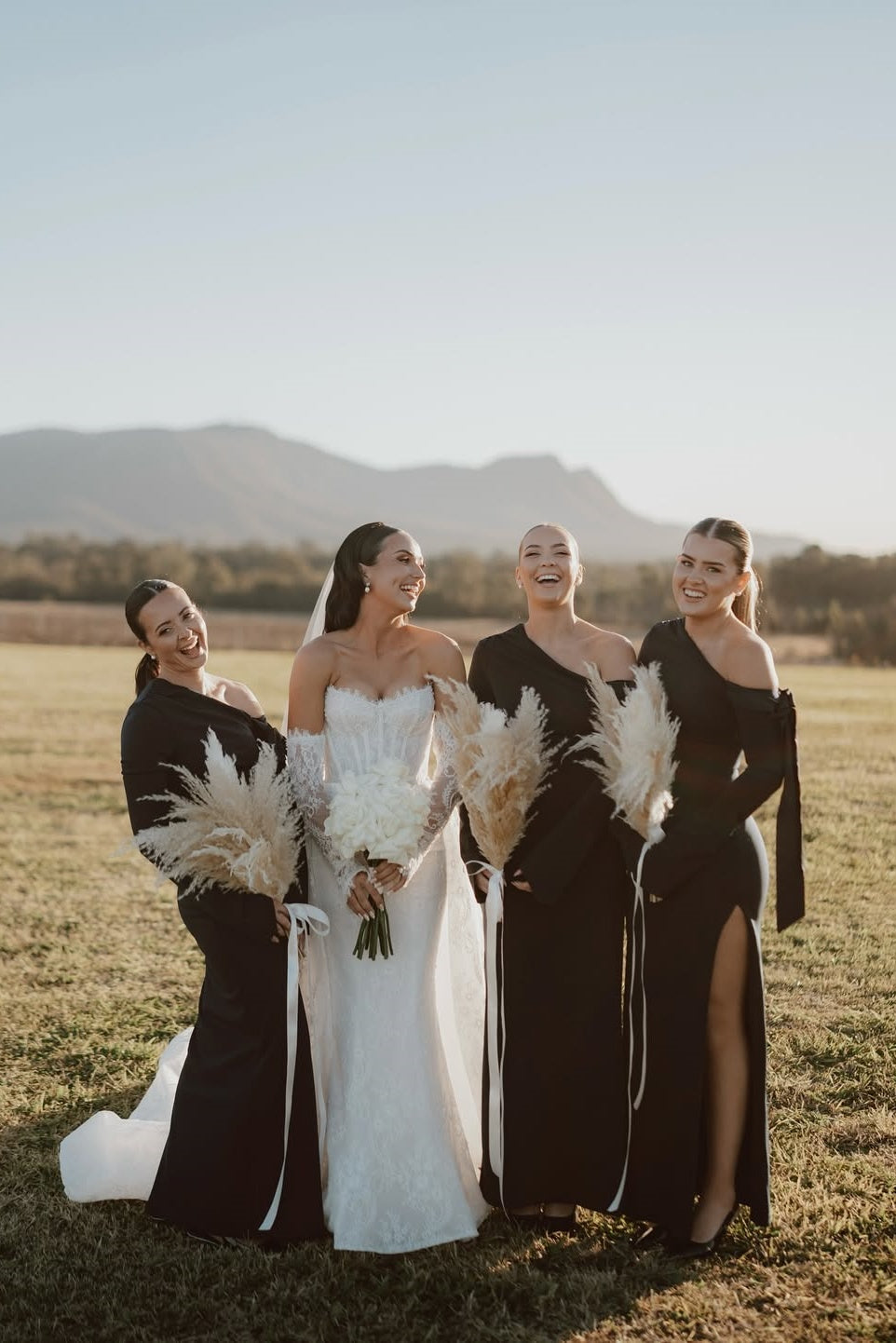 Dressystars Sweetheart Beach Wedding Dress Mermaid Corset Lace Panel Train Bridal Gown