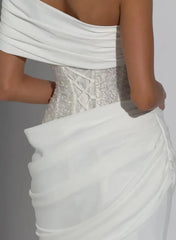 Dressystars Trumpet Mermaid One Shoulder Sleeveless Sweep Train Elastic Satin Wedding Dress with Beading