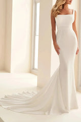 Dressystars Trumpet Mermaid Square Neckline Sleeveless Court Train Crepe Satin Wedding Dress with Bow