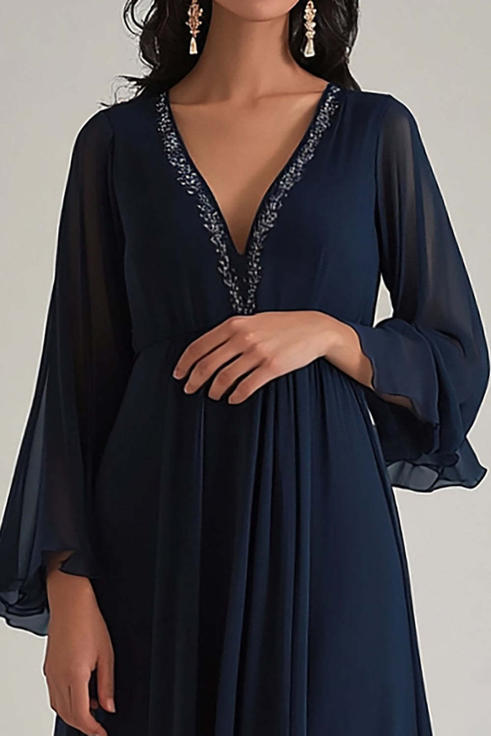 Dressystars V-Neck Chiffon Navy Wedding Guest Dress Deep Long Formal Dress With Sleeves