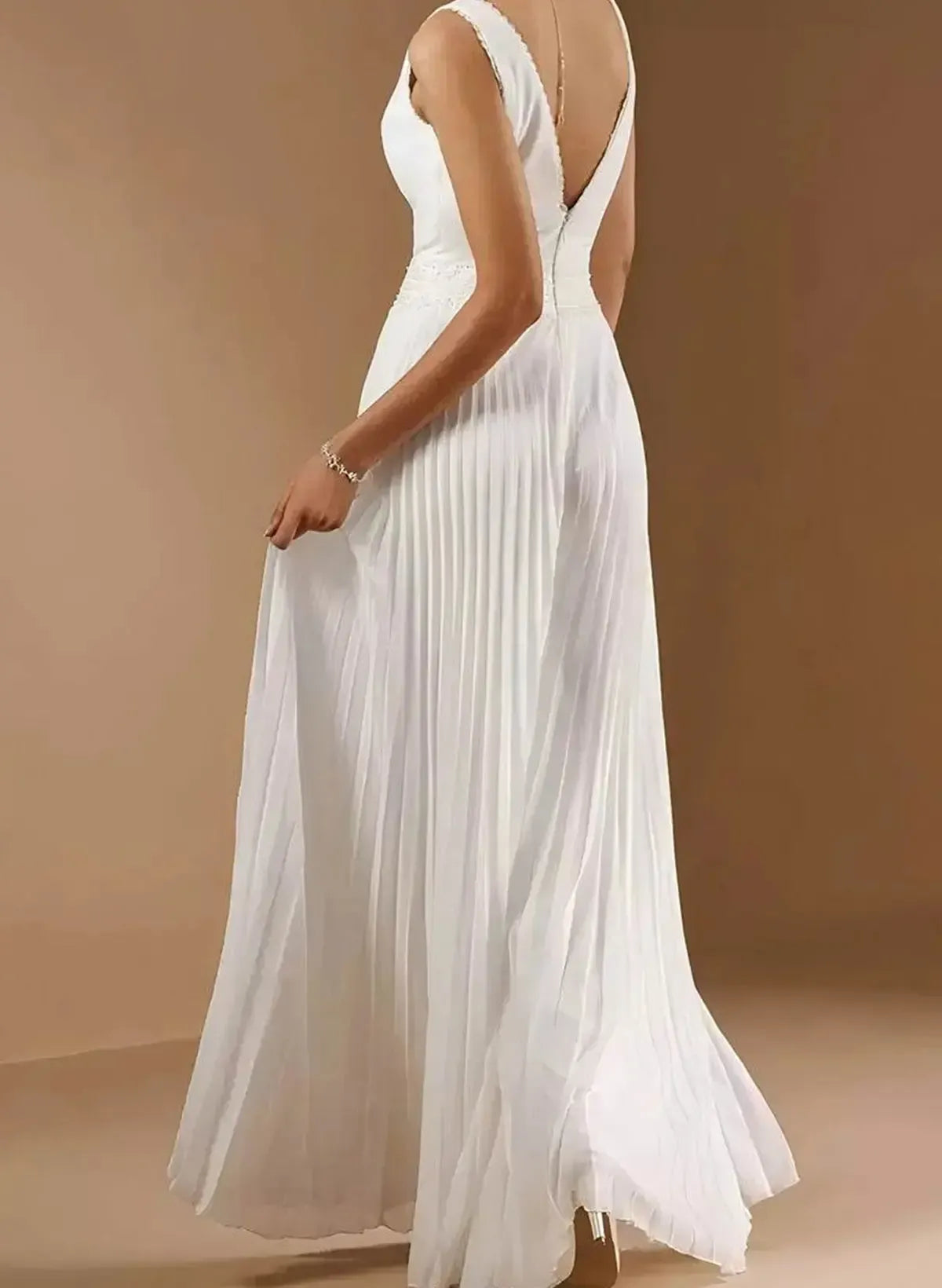 Dressystars V Neck Sleeveless Floor Length Chiffon Wedding Jumpsuit with Pleats