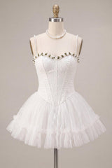 Dressystars White Lace A-Line Corset Short Homecoming Dress with 3D Flowers