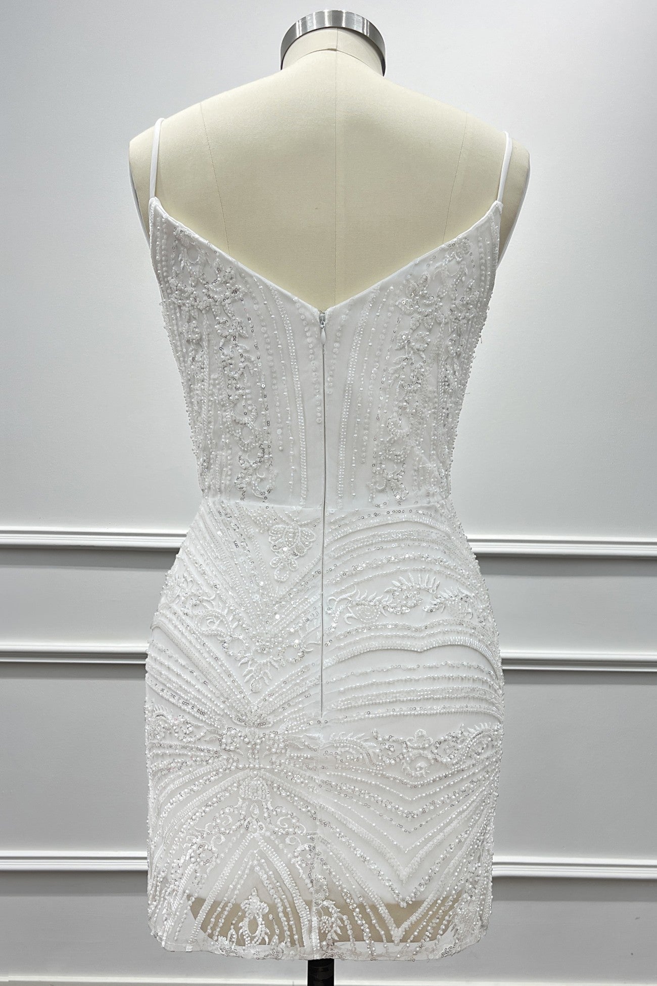 Dressystars White Sequin Homecoming Dress Spaghetti Straps Bodycon Short Cocktail Dress