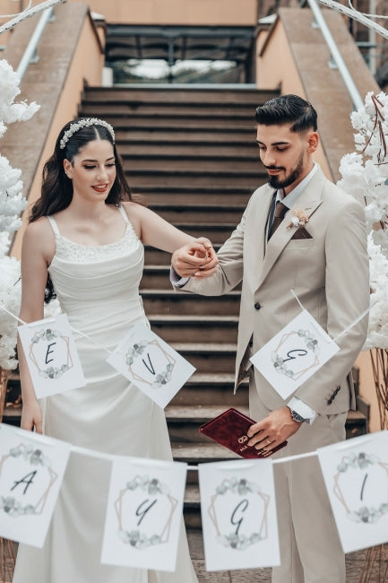 Dressystars White Wedding Dress A Line Spaghetti Strap Ruffle Sweep Train Satin Bridal Gown With Slit