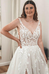 Dressystars White Wedding Dress A Line Spaghetti Strap V Neck Sleeveless Tulle Split Front Bridal Gown With Appliques