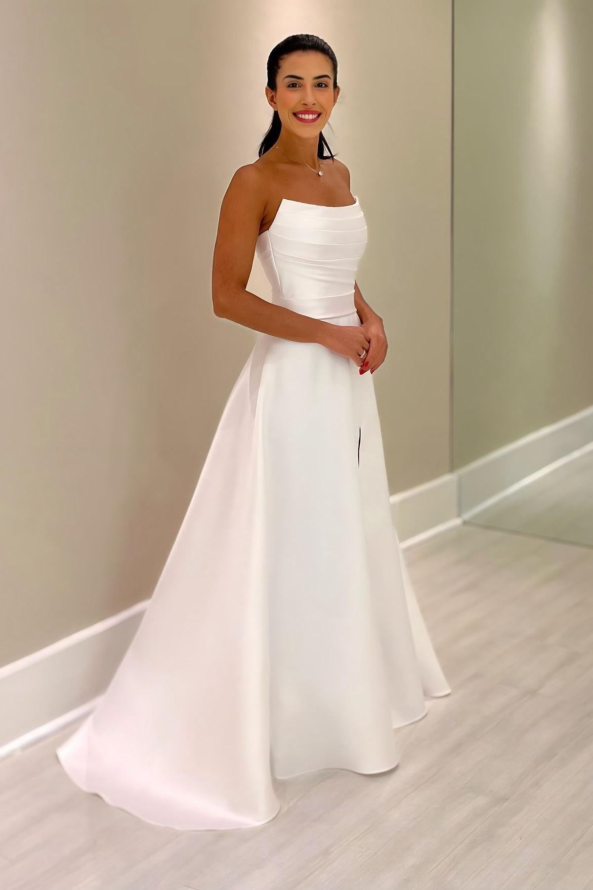 Dressystars White Wedding Dress A Line Strapless Sleeveless Floor Length Satin Bridal Gown With Ruffles