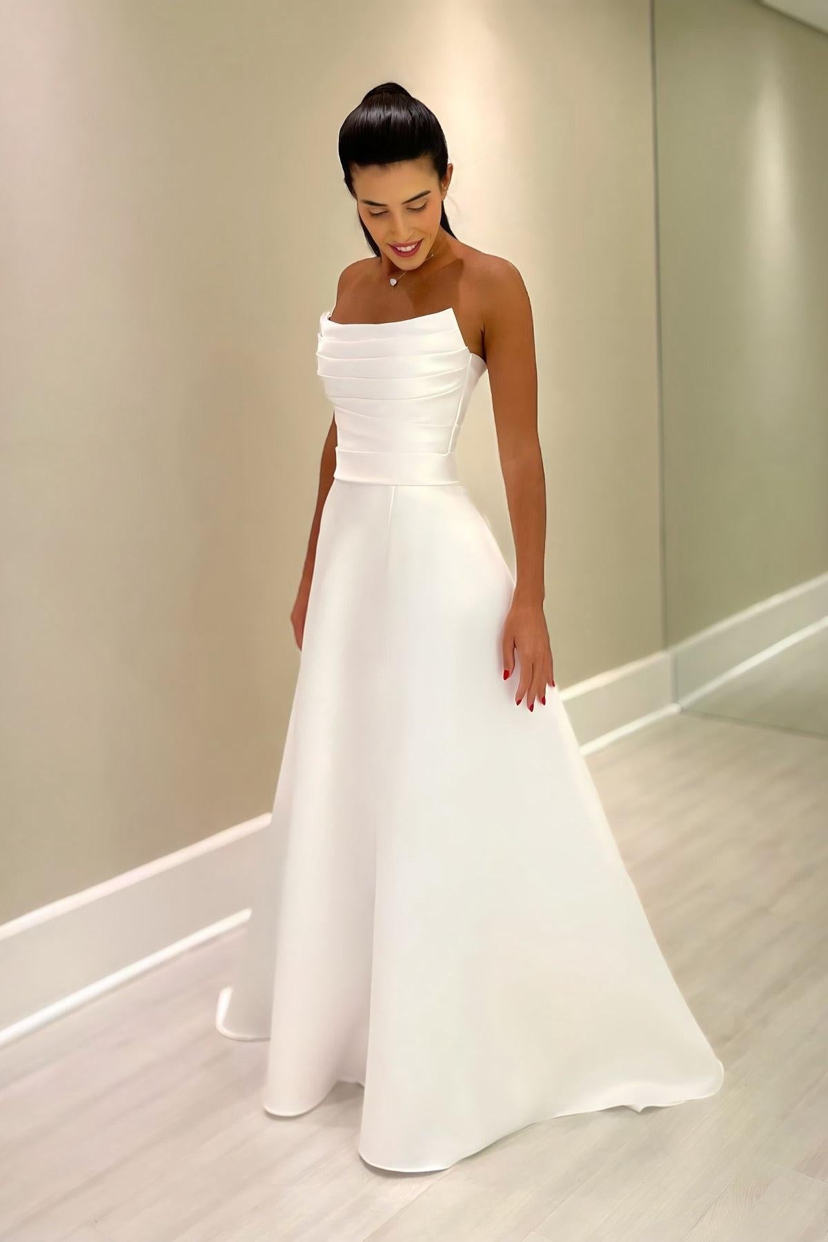 Dressystars White Wedding Dress A Line Strapless Sleeveless Floor Length Satin Bridal Gown With Ruffles