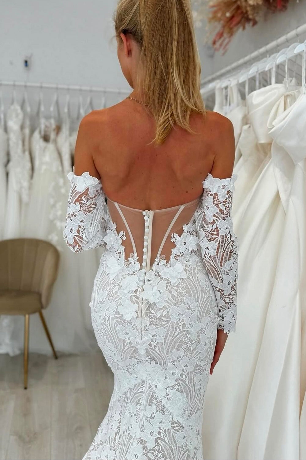 Dressystars White Wedding Dress Lace Mermaid Sweetheart Off The Shoulder Sleeves Cathedral Train Bridal Gown