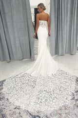 Dressystars White Wedding Dress Lace Mermaid Sweetheart Strapless Sleeveless Cathedral Train Ruffle Satin Bridal Gown