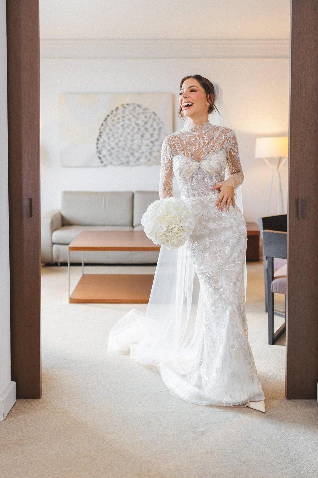 Dressystars White Wedding Dress Mermaid High Neck Sleeves Beaded Sweep Train Tulle Bridal Gown With Sequins